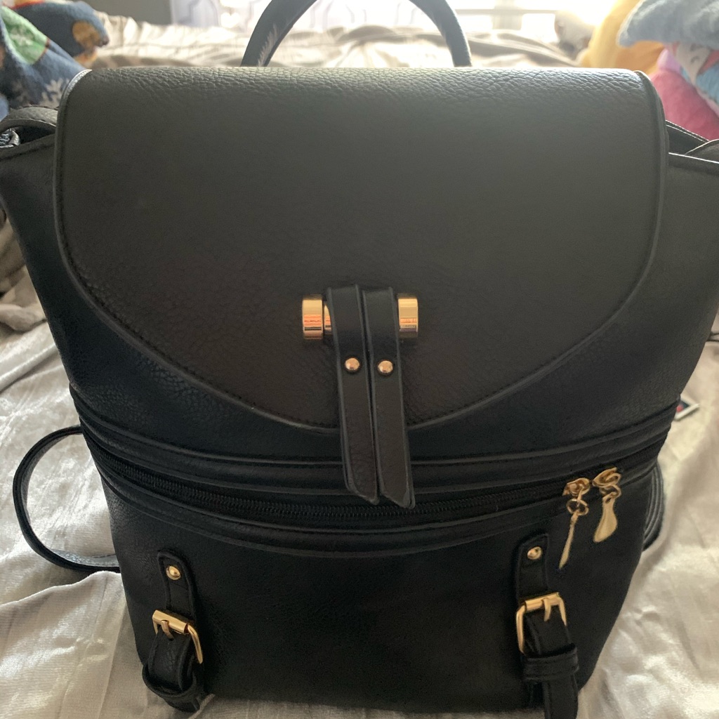 Black Medium Backpack